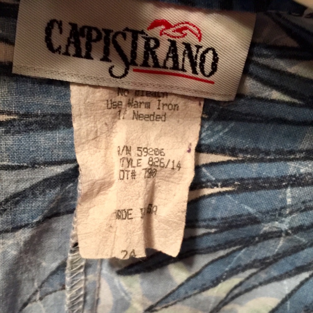 Short sleeve tropical summer top/over shirt. - Picture 4 of 5